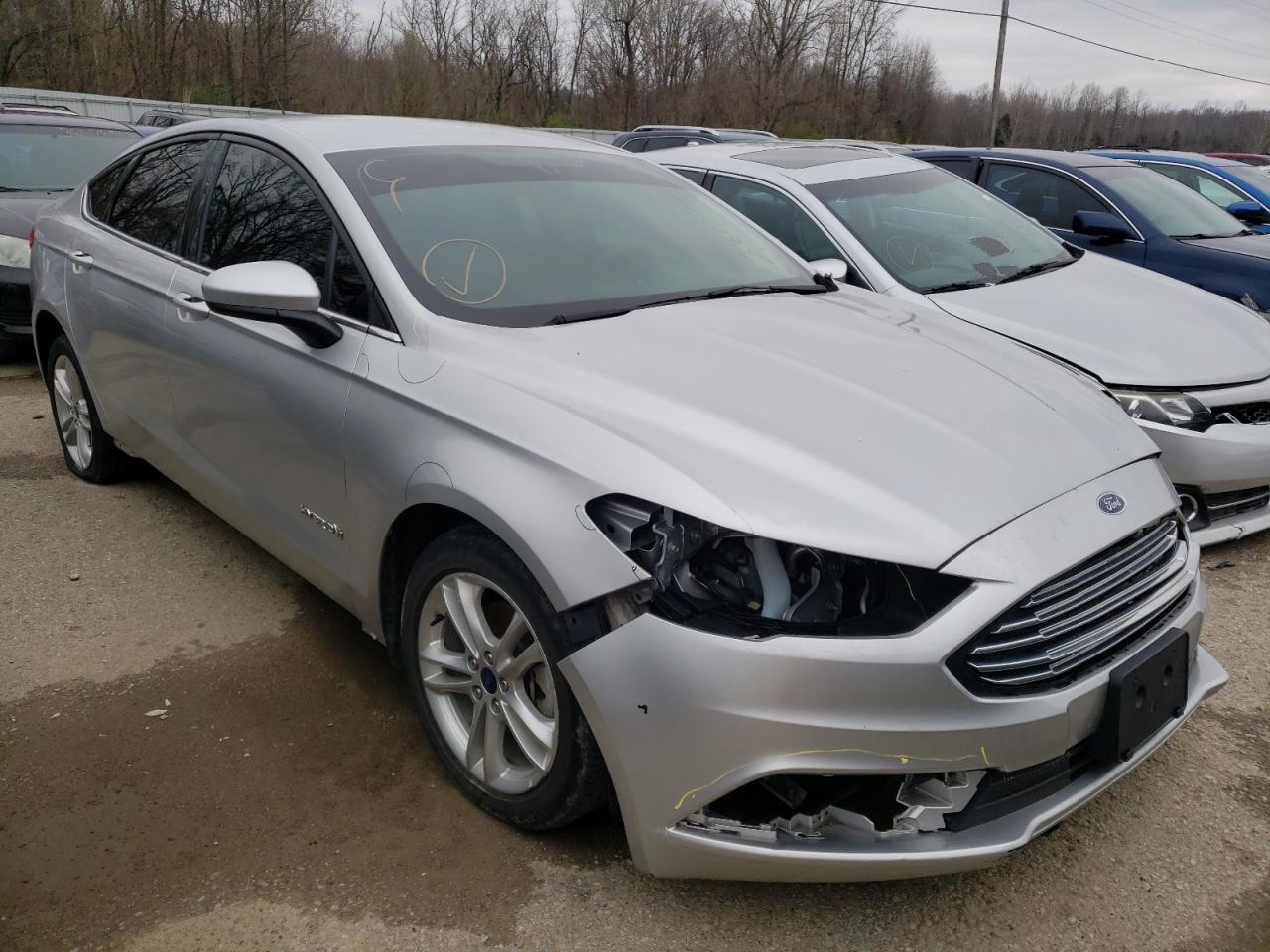 FORD FUSION SE 2018 with VIN 3FA6P0LU6JR103550 - Photo from auction