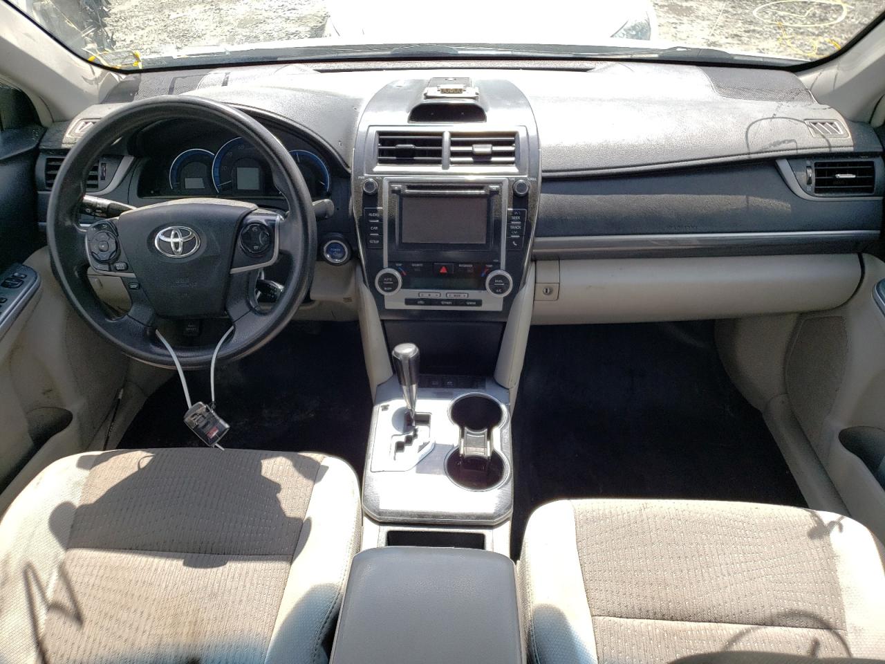 Photo 9 from auction – 2014 TOYOTA CAMRY HYBR with VIN 4T1BD1FK9EU112769