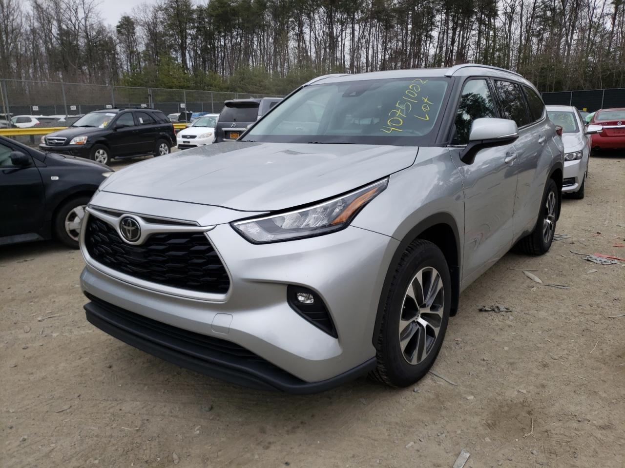 Photo 2 from auction – 2020 TOYOTA HIGHLANDER with VIN 5TDGZRBHXLS020270