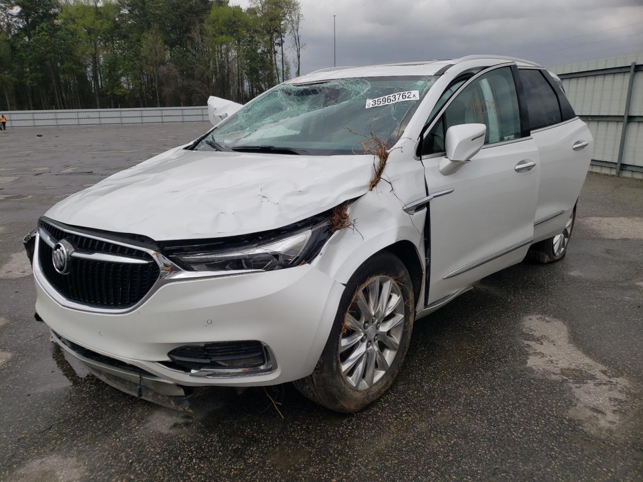 Photo 2 from auction – 2018 BUICK ENCLAVE PR with VIN 5GAERCKW2JJ170050