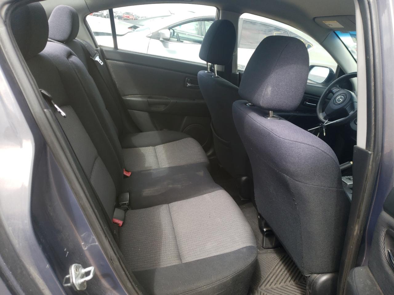 Photo 6 from auction – 2008 MAZDA 3 I with VIN JM1BK12G181144780