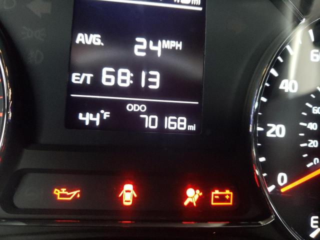 Photo 8 from auction – 2017 KIA FORTE LX with VIN 3KPFK4A76HE084187