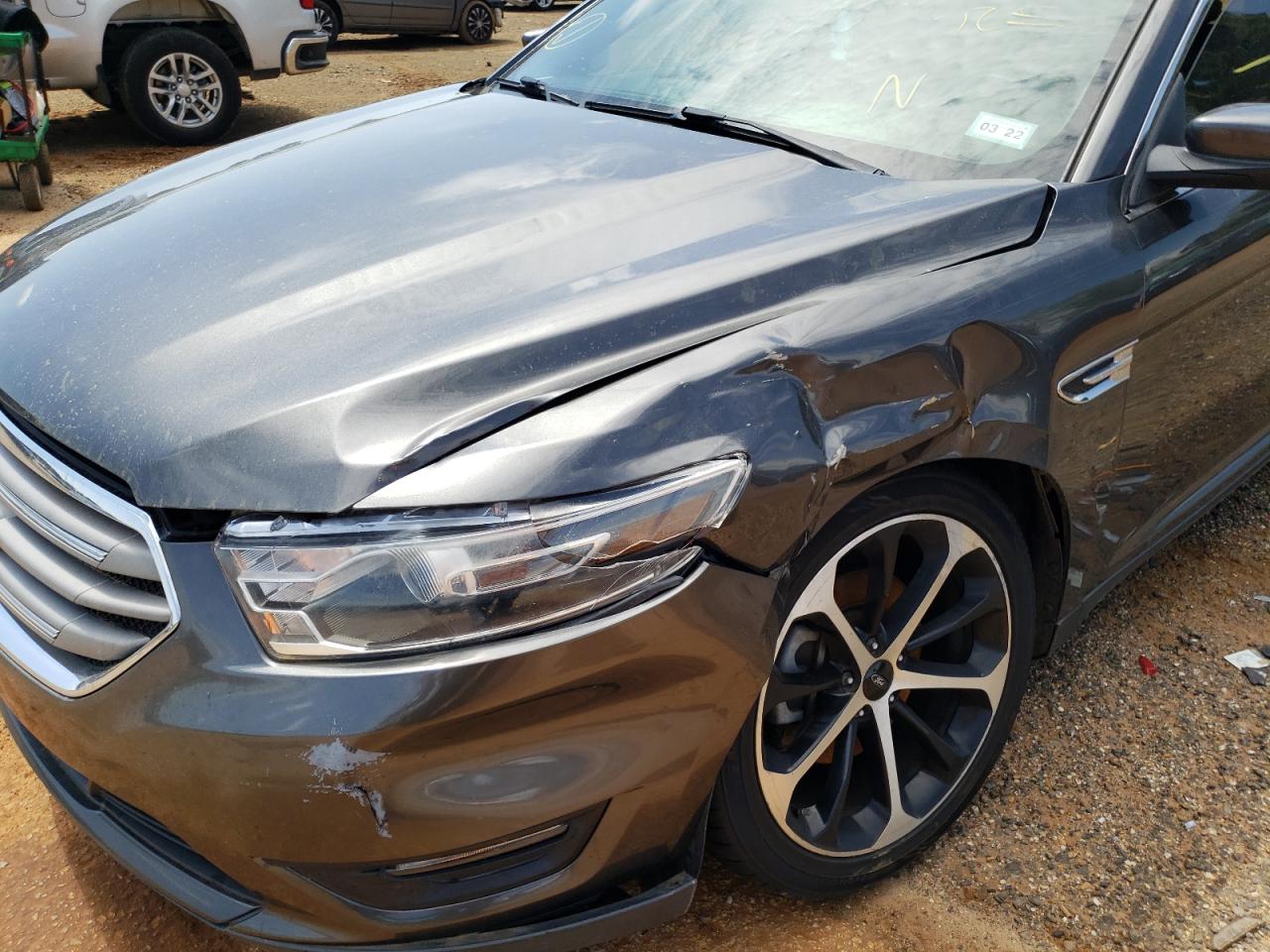 Photo 9 from auction – 2015 FORD TAURUS SEL with VIN 1FAHP2E83FG177561