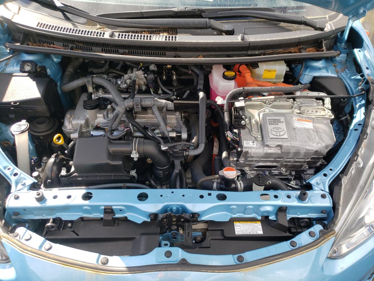 Photo 7 from auction – 2016 TOYOTA PRIUS C with VIN JTDKDTB36G1139429