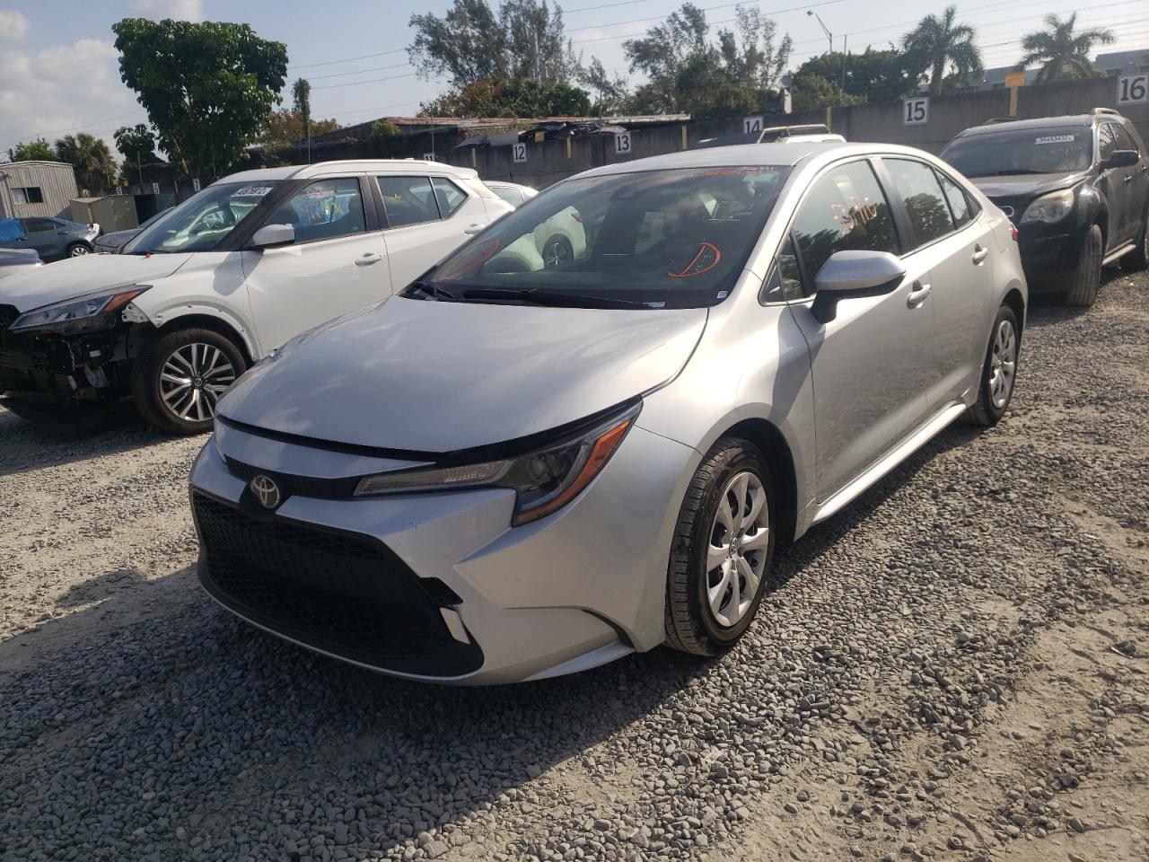 Photo 2 from auction – 2020 TOYOTA COROLLA LE with VIN JTDEPRAE4LJ040600