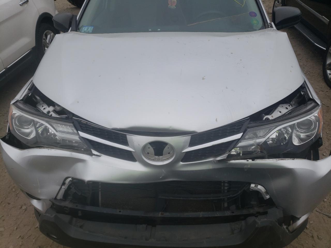 Photo 7 from auction – 2013 TOYOTA RAV4 LE with VIN JTMBFREV1D5001635