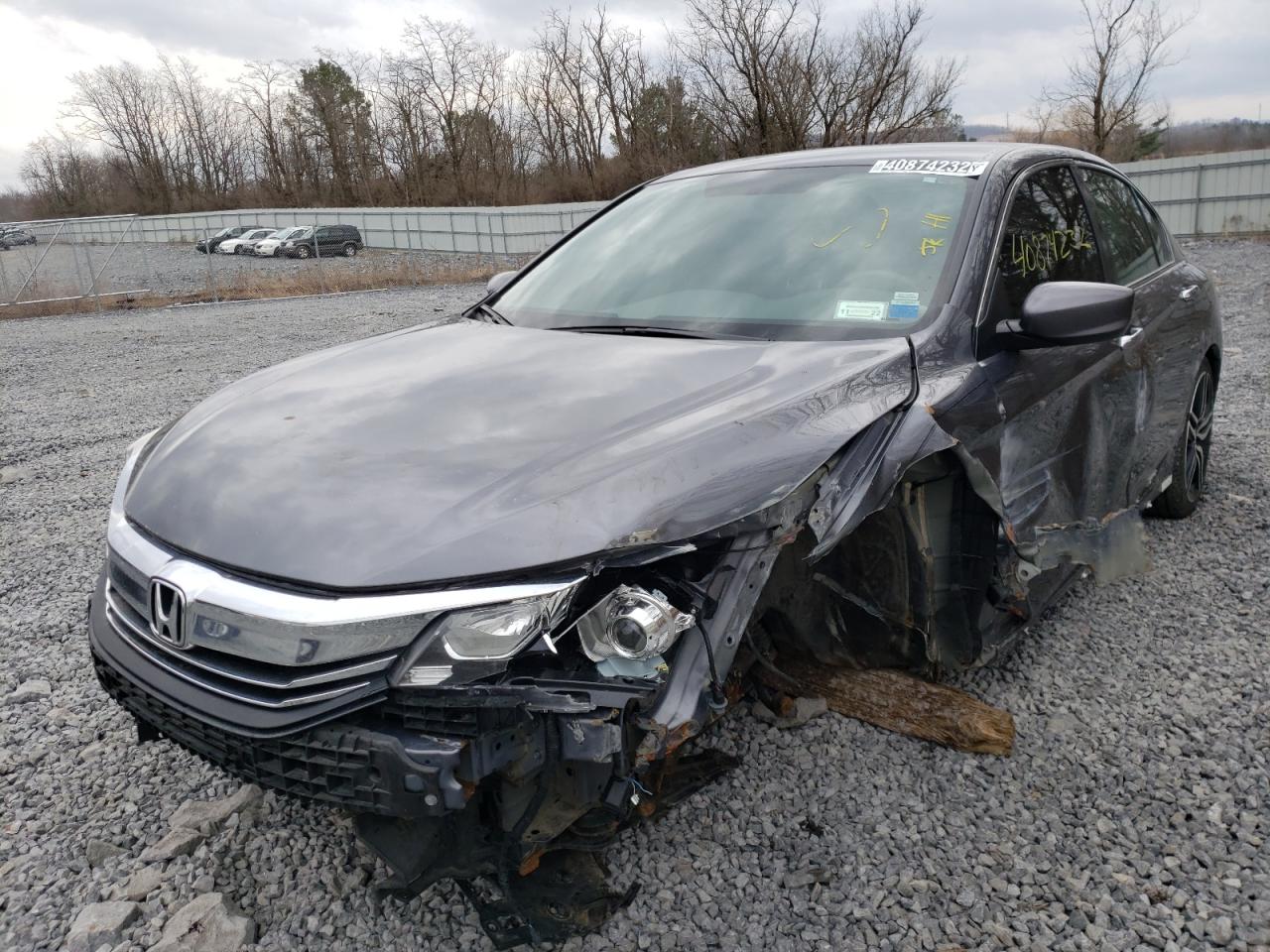 Photo 2 from auction – 2017 HONDA ACCORD SPO with VIN 1HGCR2F52HA186567
