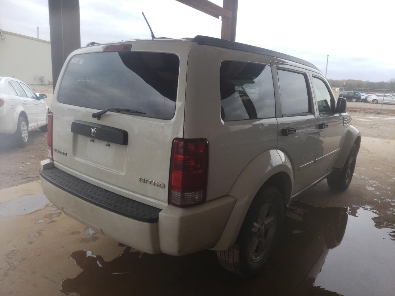 Photo 4 from auction – 2009 DODGE NITRO SE with VIN 1D8GT28K09W521898