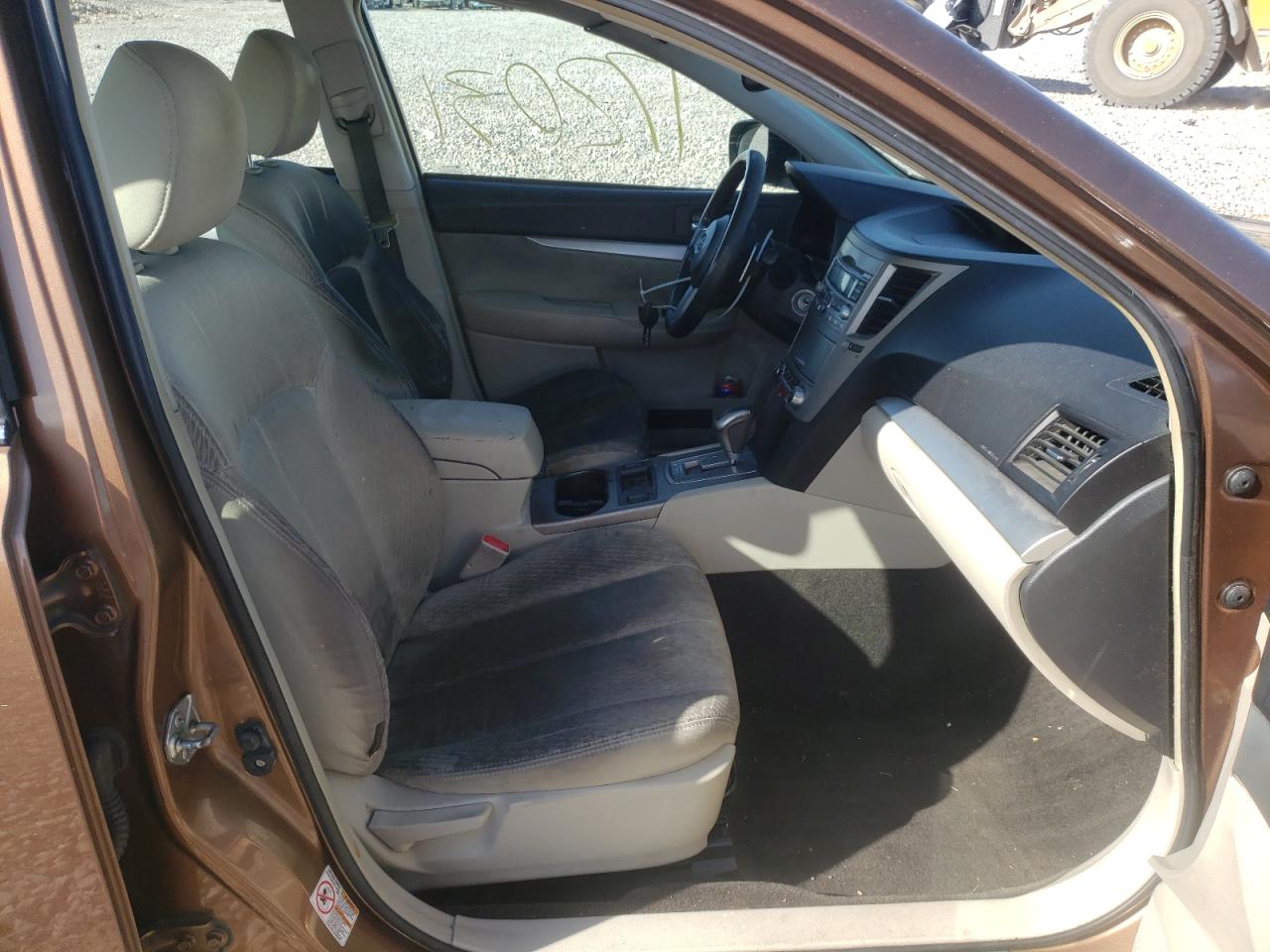 Photo 5 from auction – 2011 SUBARU LEGACY 2.5 with VIN 4S3BMBC68B3253819
