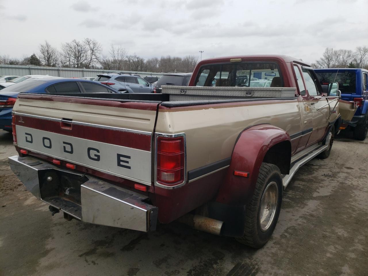 Photo 4 from auction – 1993 DODGE D-SERIES D with VIN 3B7ME33C0PM120706