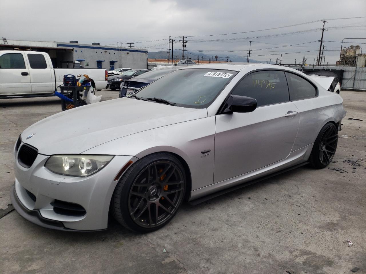 صورة رقم 2 من المزاد - 2011 BMW 335 IS مع VIN WBAKG1C57BE618050