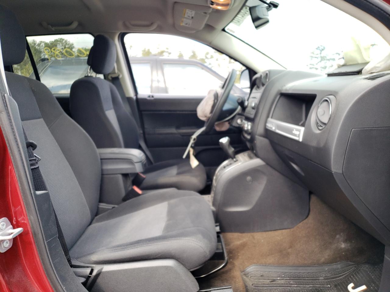 Photo 5 from auction – 2015 JEEP COMPASS SP with VIN 1C4NJCBB3FD139320