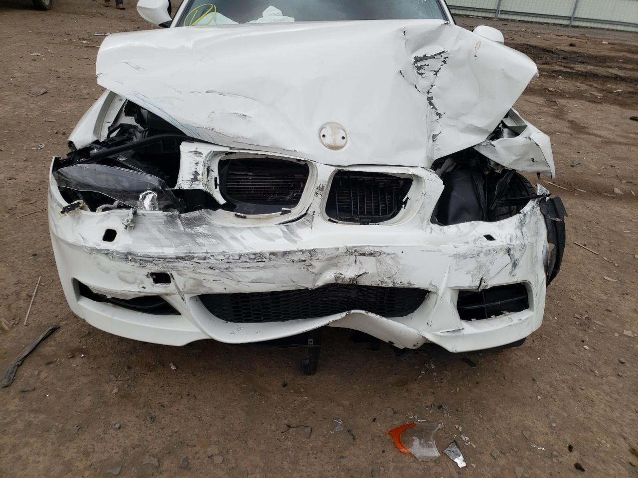 Photo 9 from auction – 2011 BMW 135 I with VIN WBAUC9C58BVM08950