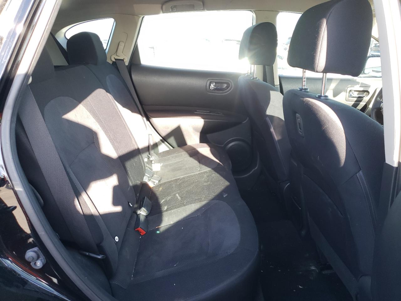 Photo 6 from auction – 2014 NISSAN ROGUE SELE with VIN JN8AS5MT3EW612296