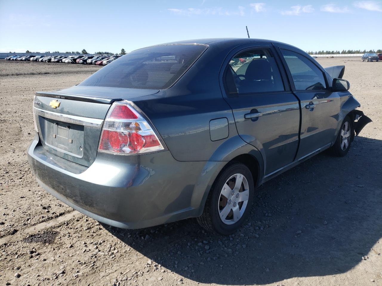 Photo 4 from auction – 2011 CHEVROLET AVEO LS with VIN KL1TD5DE1BB163128