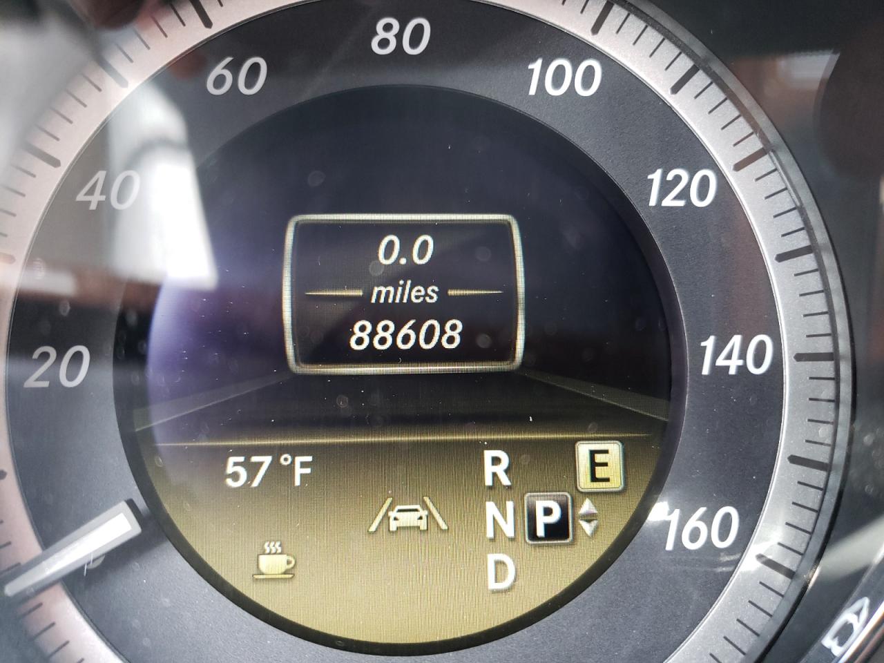 Photo 8 from auction – 2012 MERCEDES-BENZ E 350 4MAT with VIN WDDHF8JB1CA572733