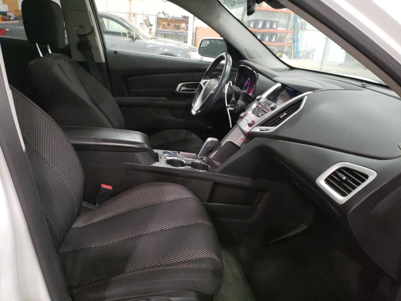Photo 5 from auction – 2012 GMC TERRAIN SL with VIN 2GKFLTE5XC6202531