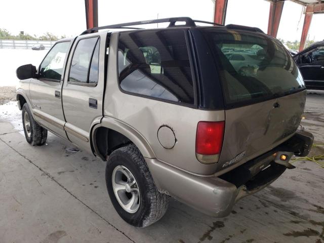 Photo 3 from auction – 2003 CHEVROLET BLAZER with VIN 1GNCS13XX3K148405