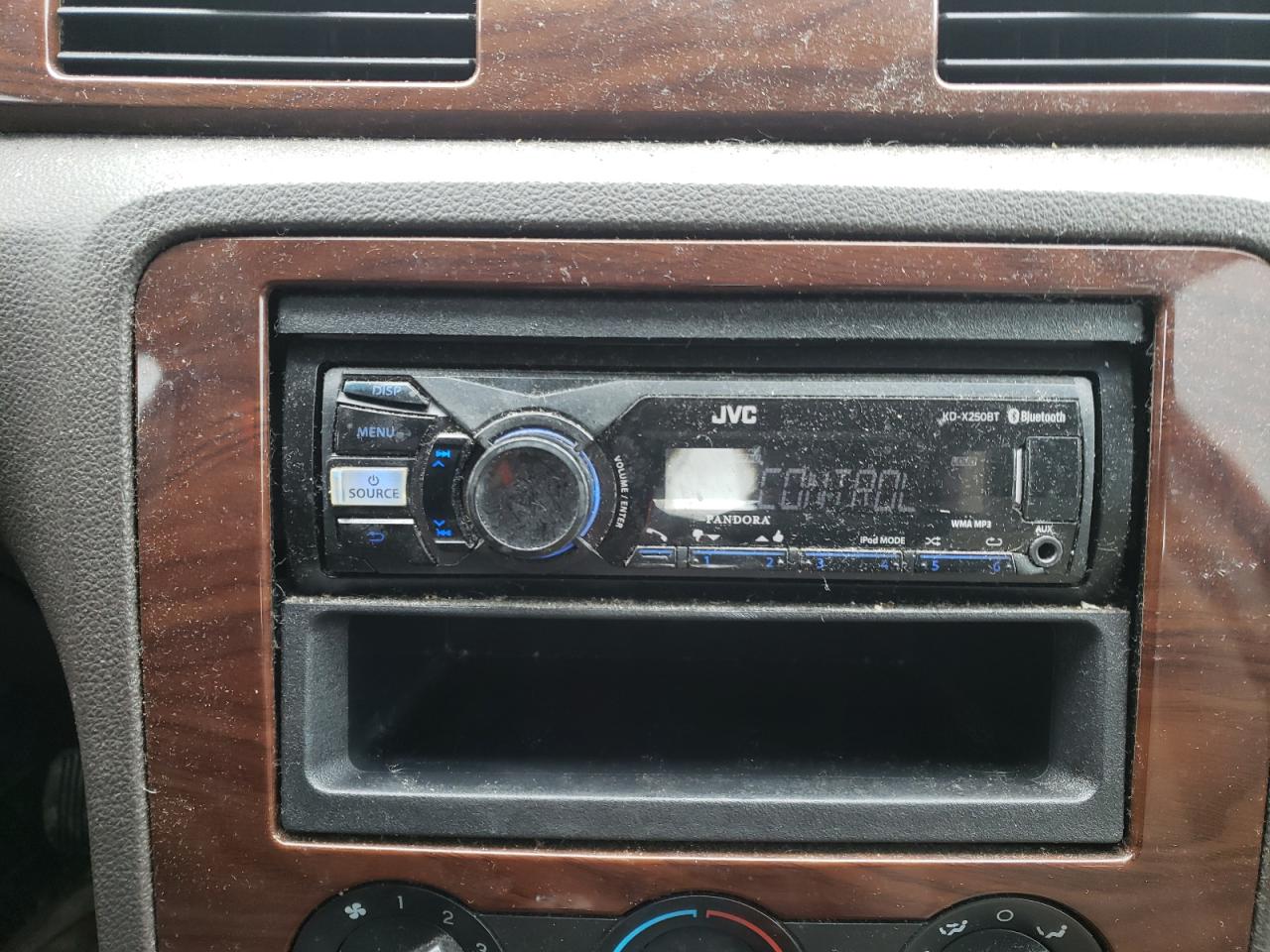 Photo 9 from auction – 2008 FORD TAURUS SEL with VIN 1FAHP27W48G148228