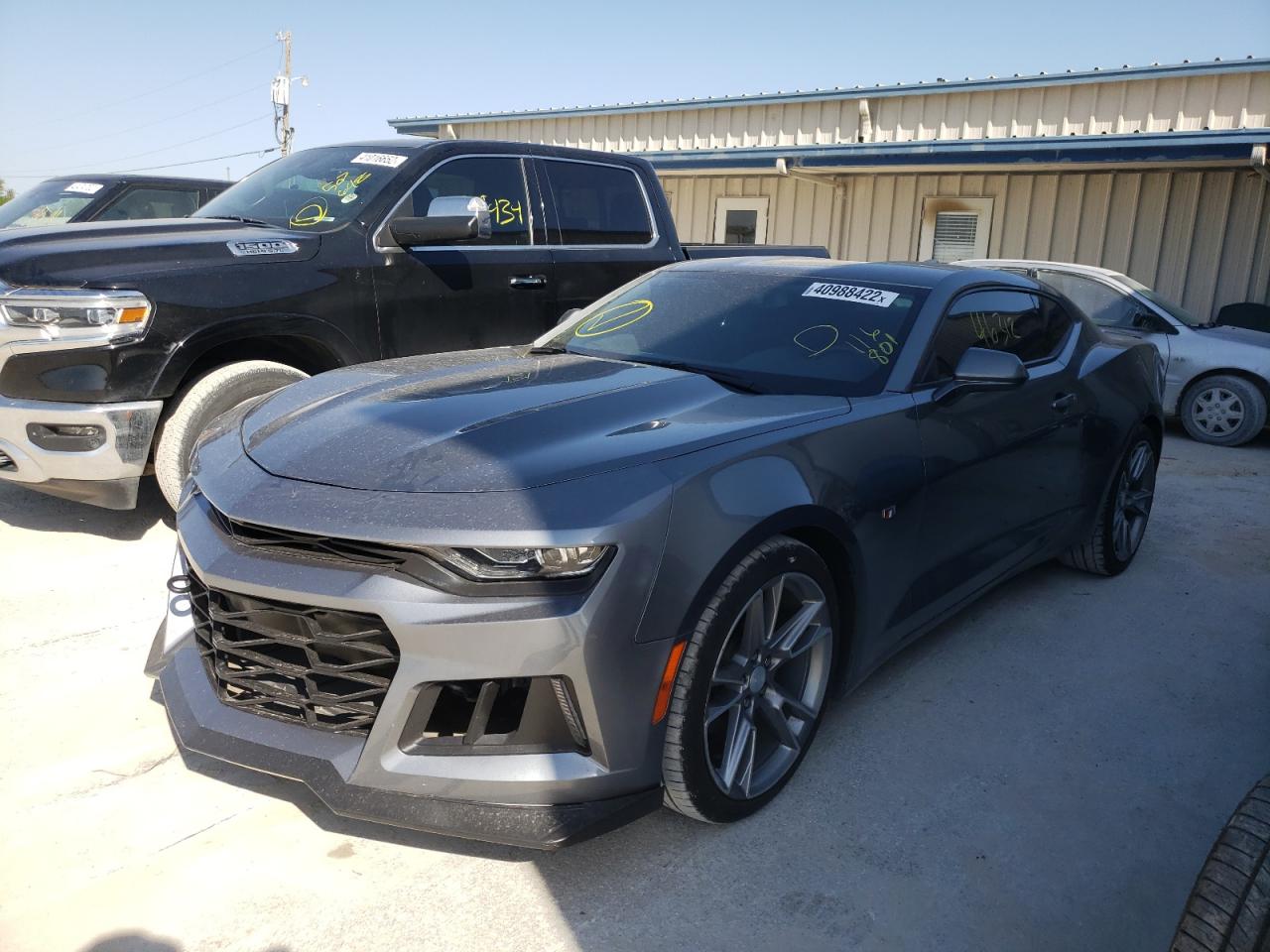 Photo 2 from auction – 2019 CHEVROLET CAMARO LS with VIN 1G1FA1RS2K0116801