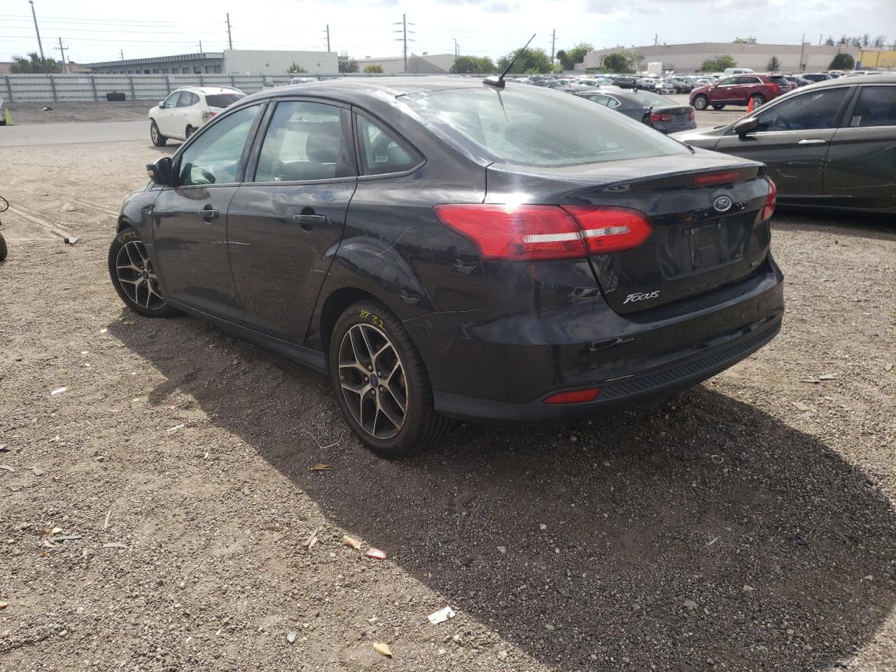 Photo 3 from auction – 2017 FORD FOCUS SEL with VIN 1FADP3H21HL226018