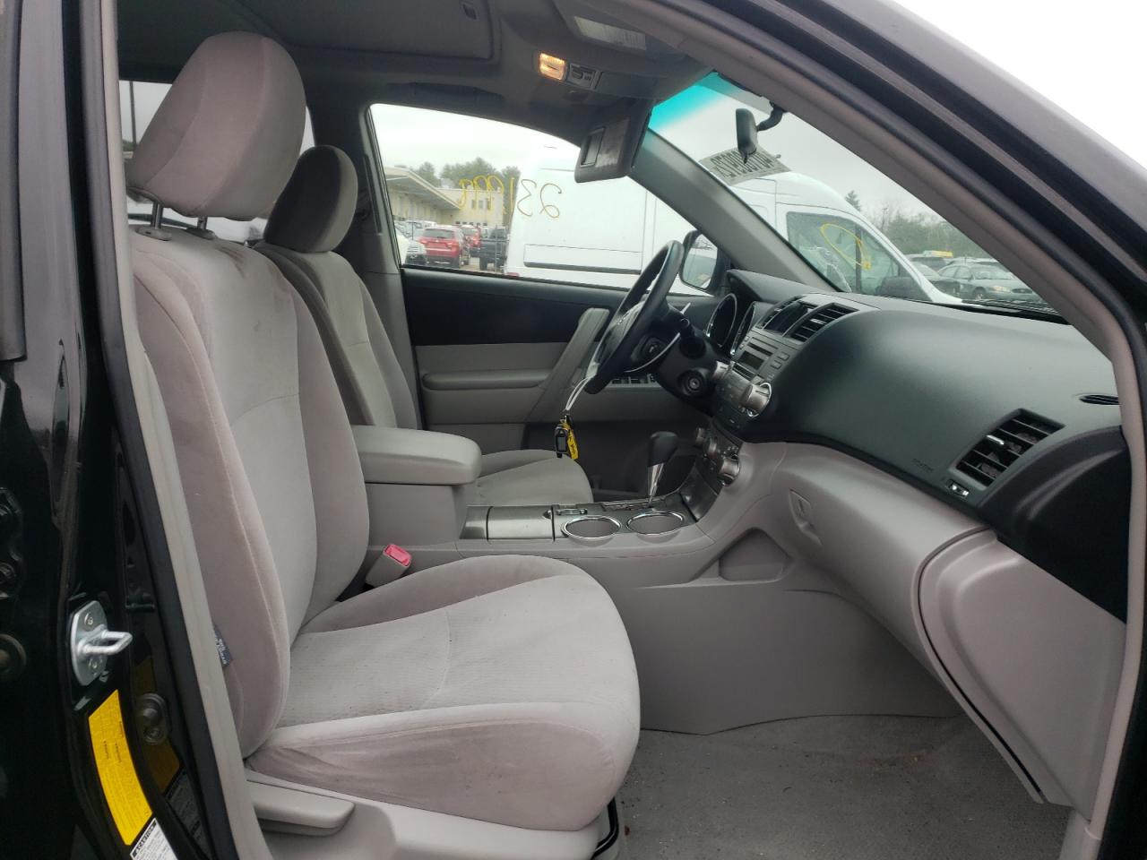 Photo 5 from auction – 2008 TOYOTA HIGHLANDER with VIN JTEES41A482104436