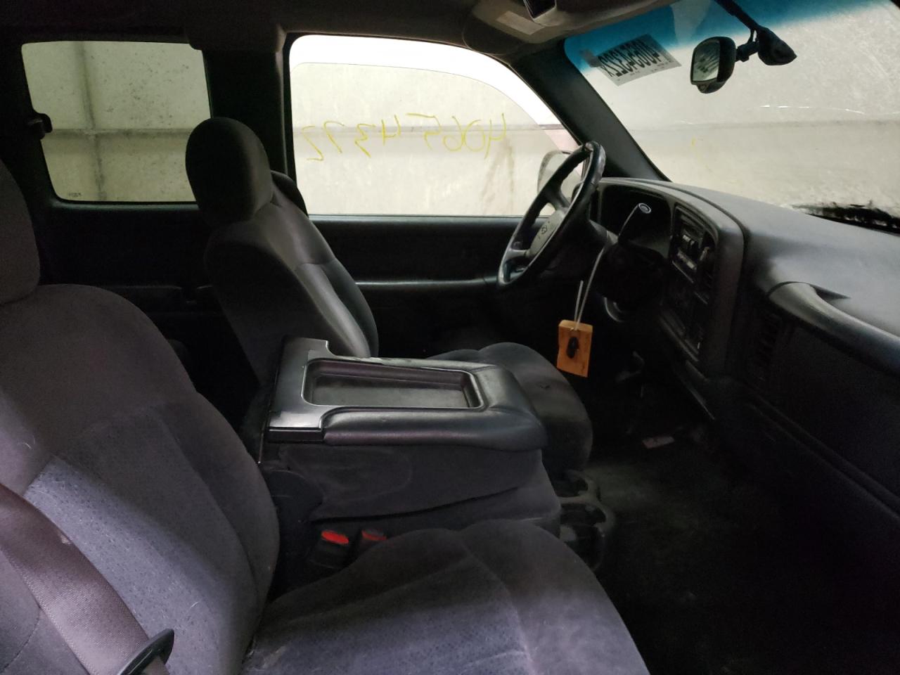 Фото 5 с аукциона – 2002 CHEVROLET SILVRDO LT с VIN 2GCEC19T521128578