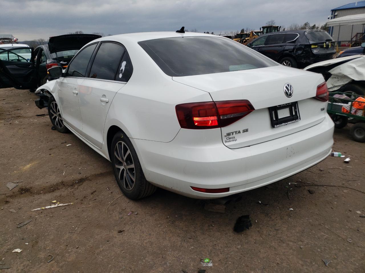 Photo 3 from auction – 2017 VOLKSWAGEN JETTA SE with VIN 3VWDB7AJ5HM332100