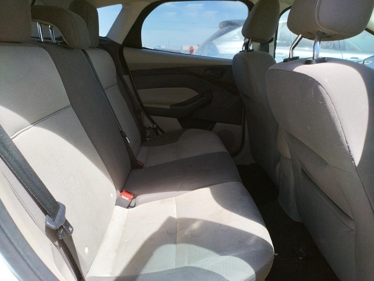 Photo 6 from auction – 2012 FORD FOCUS SE with VIN 1FAHP3K26CL362714