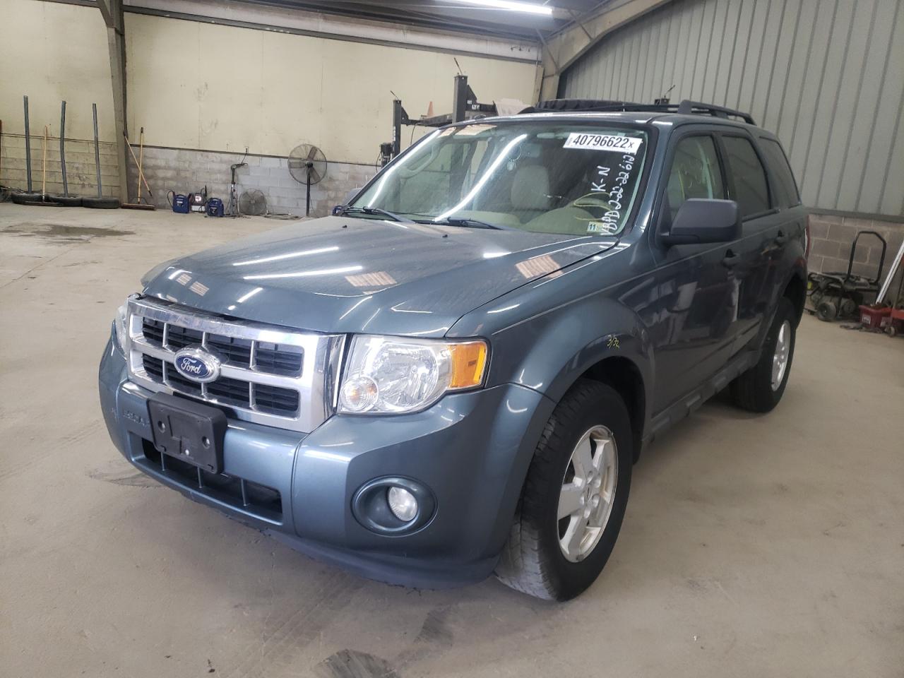 Photo 2 from auction – 2012 FORD ESCAPE XLT with VIN 1FMCU0D76CKB99892
