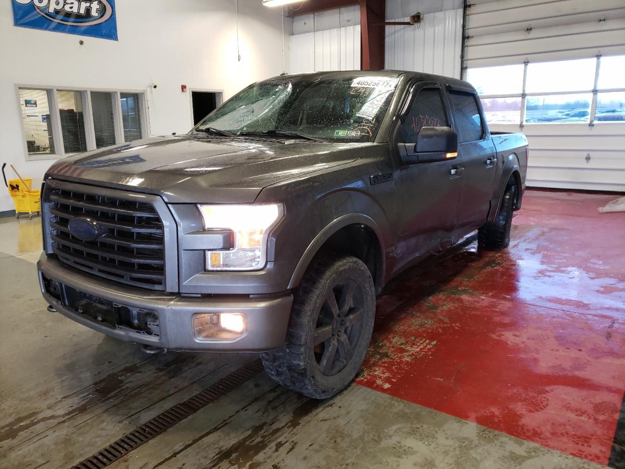 Фото 2 с аукциона – 2015 FORD F150 SUPER с VIN 1FTEW1EG7FFC43987