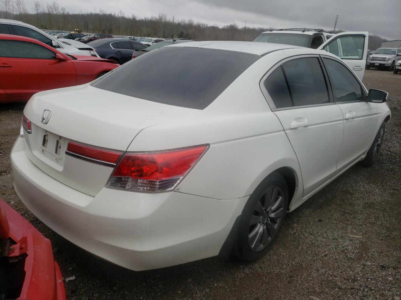 Photo 4 from auction – 2012 HONDA ACCORD EXL with VIN 1HGCP2F84CA148752