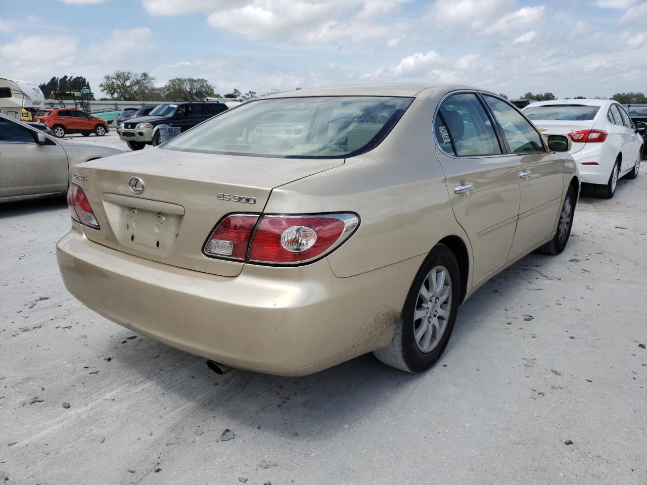 Photo 4 from auction – 2003 LEXUS ES 300 with VIN JTHBF30G636004706