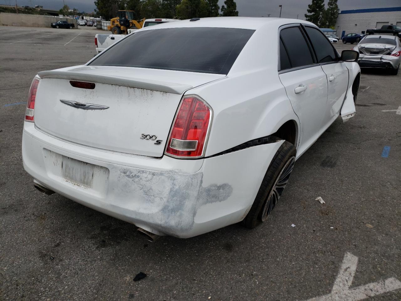 Photo 4 from auction – 2013 CHRYSLER 300 S with VIN 2C3CCABT8DH681693