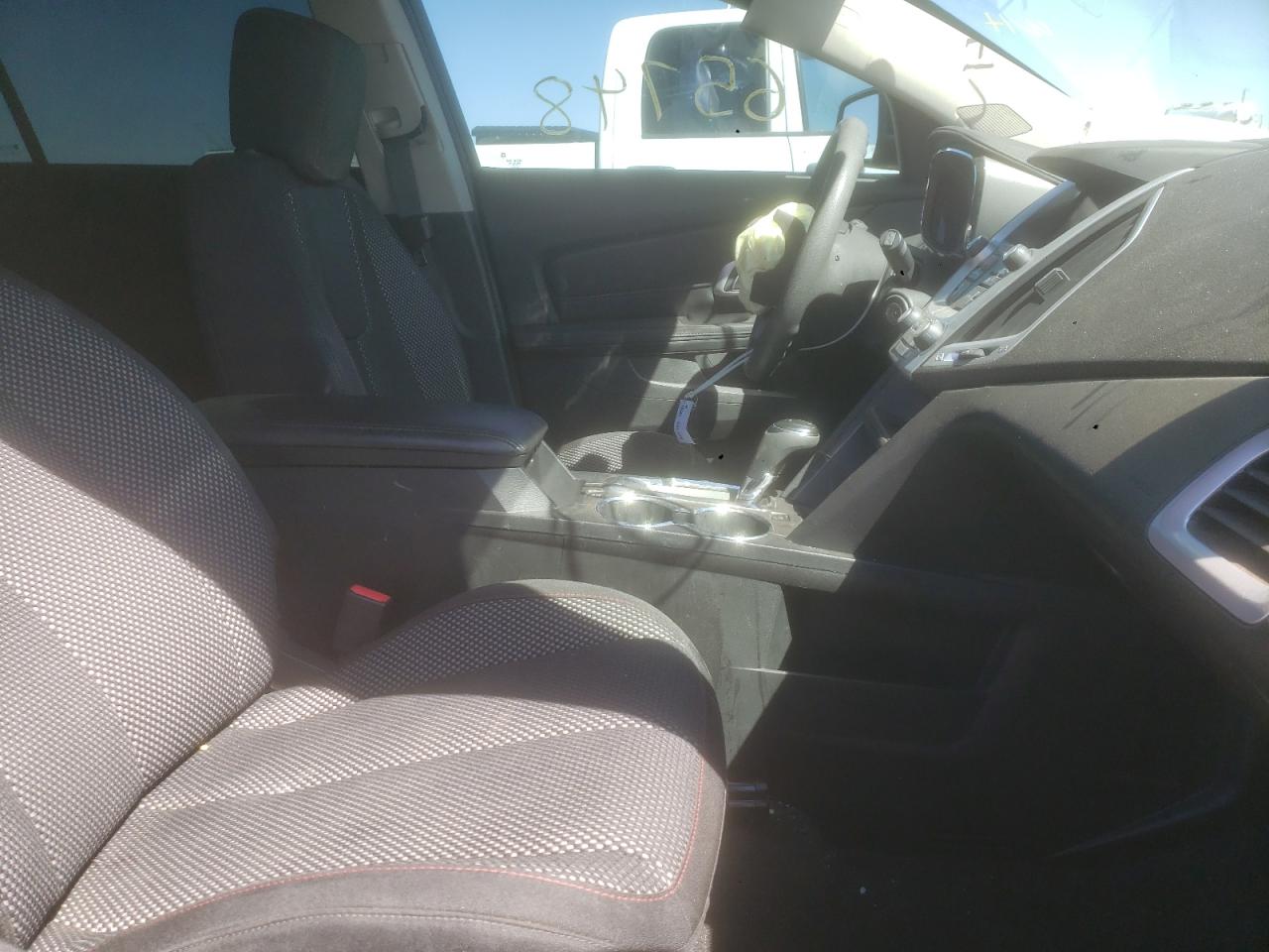 Photo 5 from auction – 2017 GMC TERRAIN SL with VIN 2GKALMEK6H6188821