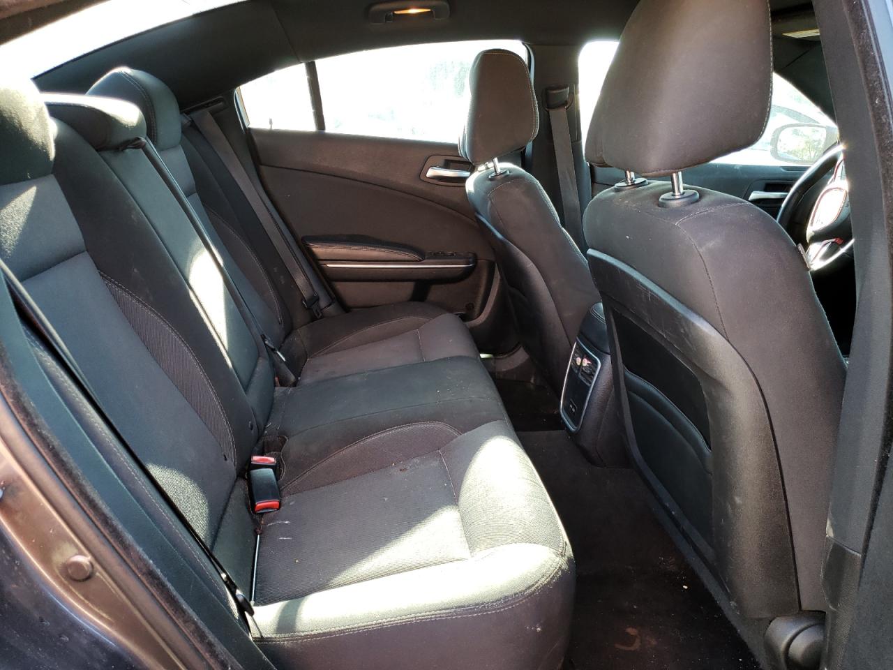 Photo 6 from auction – 2015 DODGE CHARGER SE with VIN 2C3CDXBG0FH856587