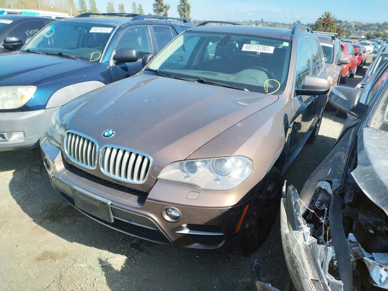 Photo 2 from auction – 2013 BMW X5 XDRIVE3 with VIN 5UXZV4C57D0B08730