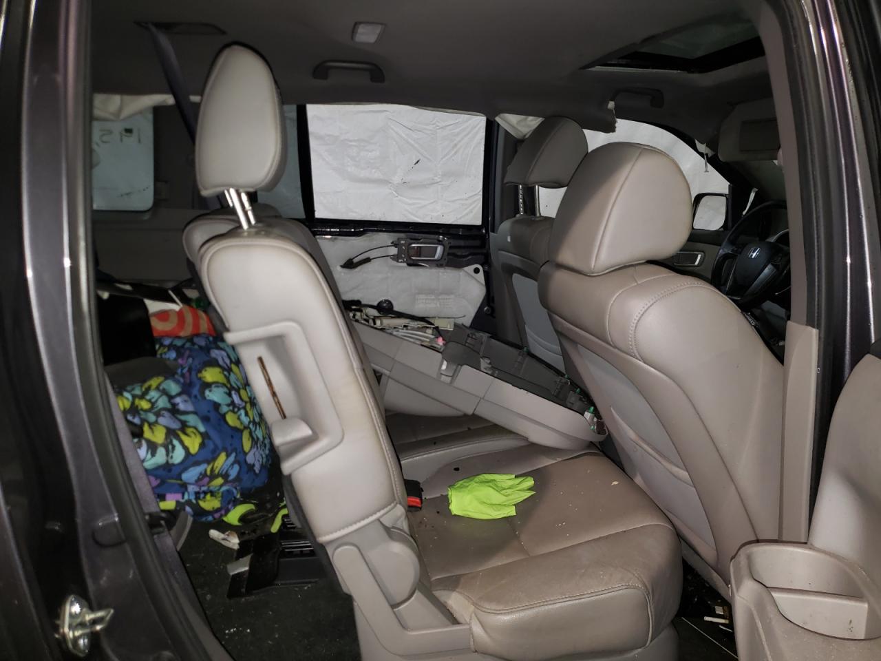 Photo 6 from auction – 2014 HONDA PILOT EXLN with VIN 5FNYF4H78EB003974