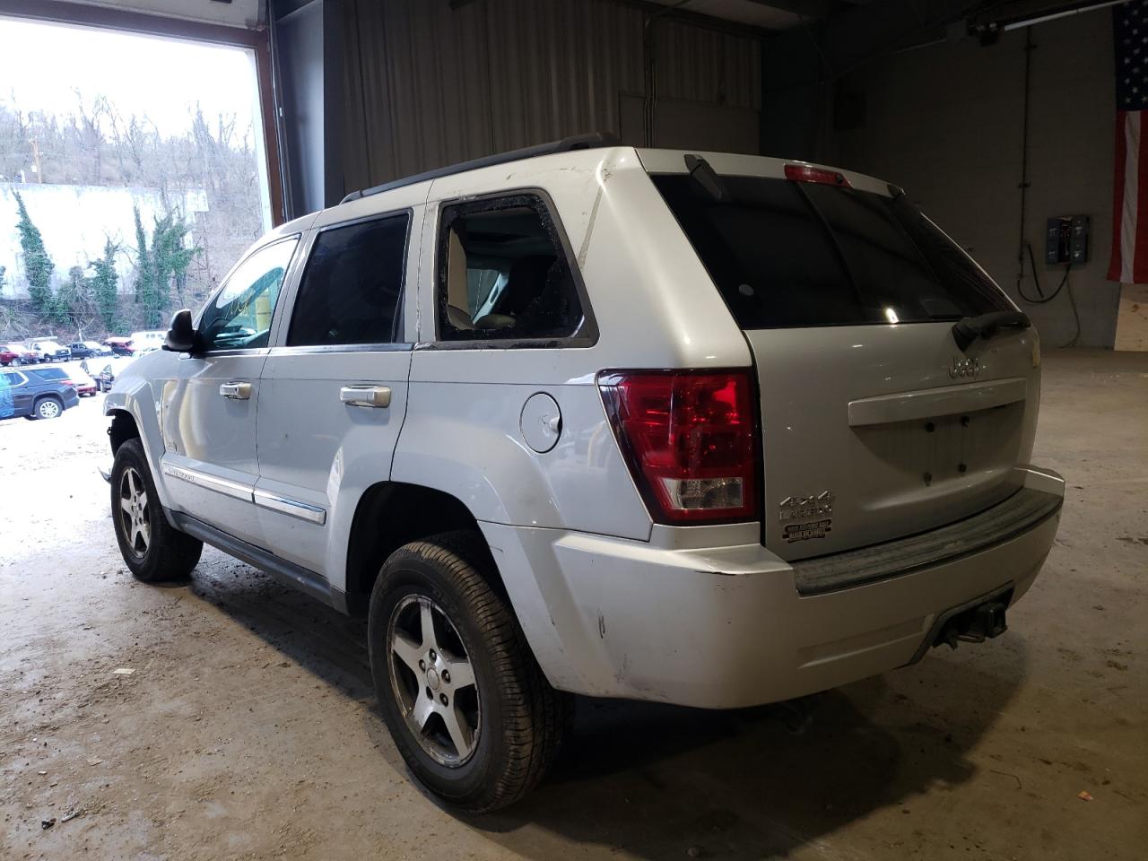 Photo 3 from auction – 2006 JEEP GRAND CHER with VIN 1J4GR48K56C345141