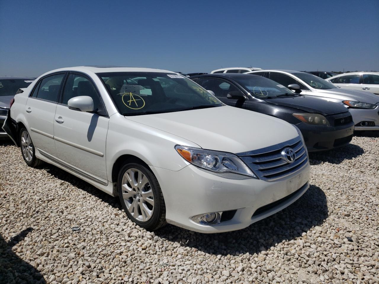 TOYOTA AVALON BAS 2012 with VIN 4T1BK3DB6CU441334 - Photo from auction