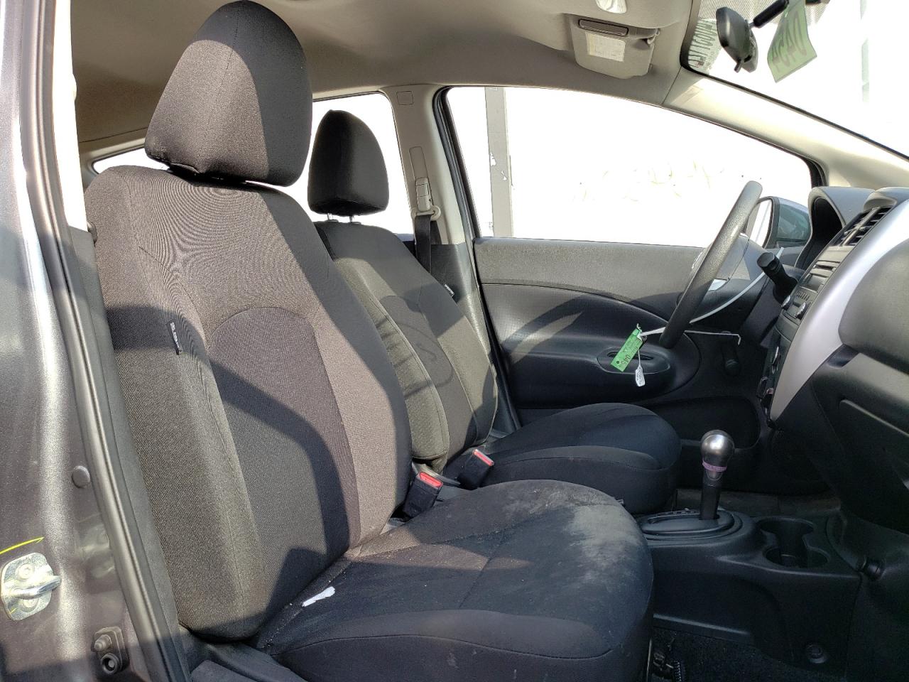 Photo 5 from auction – 2018 NISSAN VERSA NOTE with VIN 3N1CE2CP6JL358911
