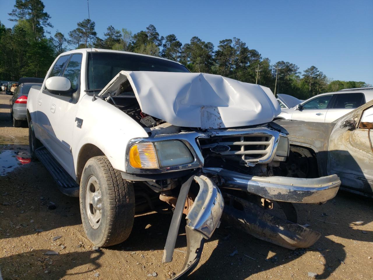 FORD F150 SUPER 2002 with VIN 1FTRW07632KE32458 - Photo from auction