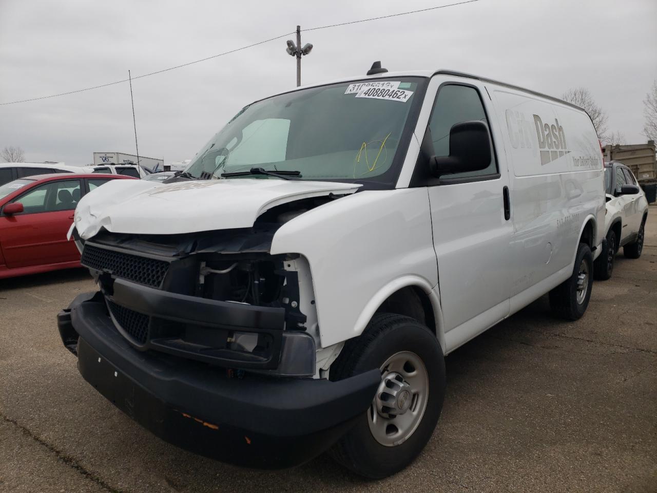 Photo 2 from auction – 2019 CHEVROLET EXPRESS G2 with VIN 1GCWGAFP7K1301121