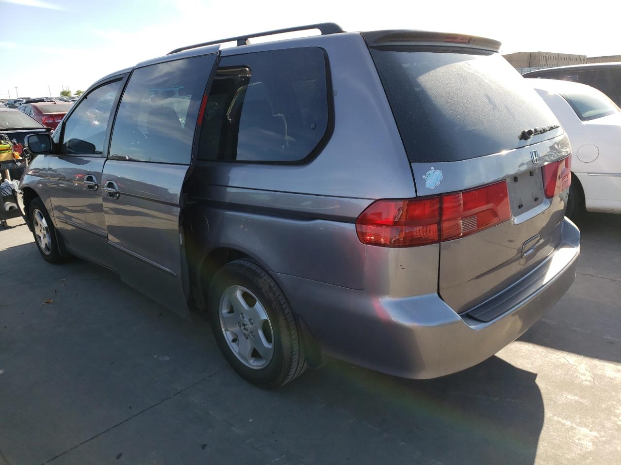 Photo 3 from auction – 2000 HONDA ODYSSEY EX with VIN 2HKRL1865YH535692