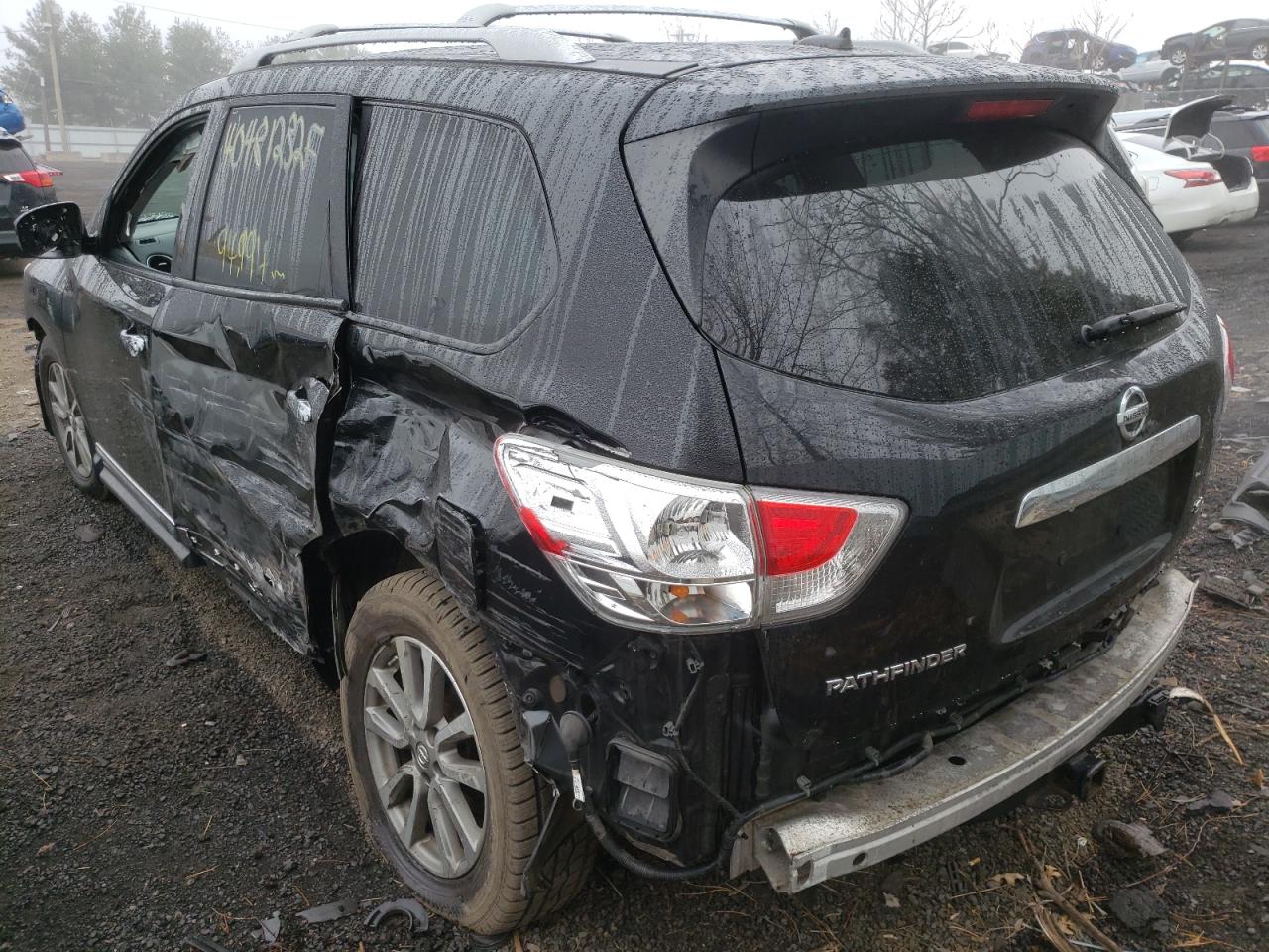 Photo 3 from auction – 2014 NISSAN PATHFINDER with VIN 5N1AR2MN9EC677562