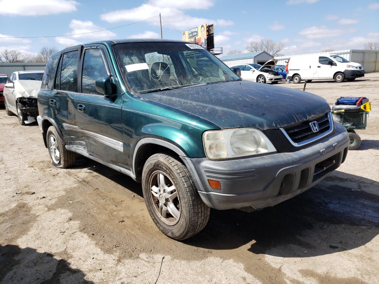 HONDA CR-V EX 2000 with VIN JHLRD1868YC021069 - Photo from auction