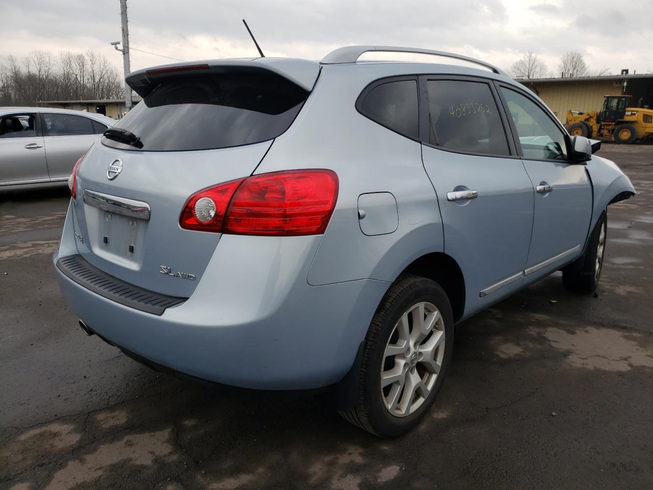Photo 4 from auction – 2013 NISSAN ROGUE S with VIN JN8AS5MV5DW122202