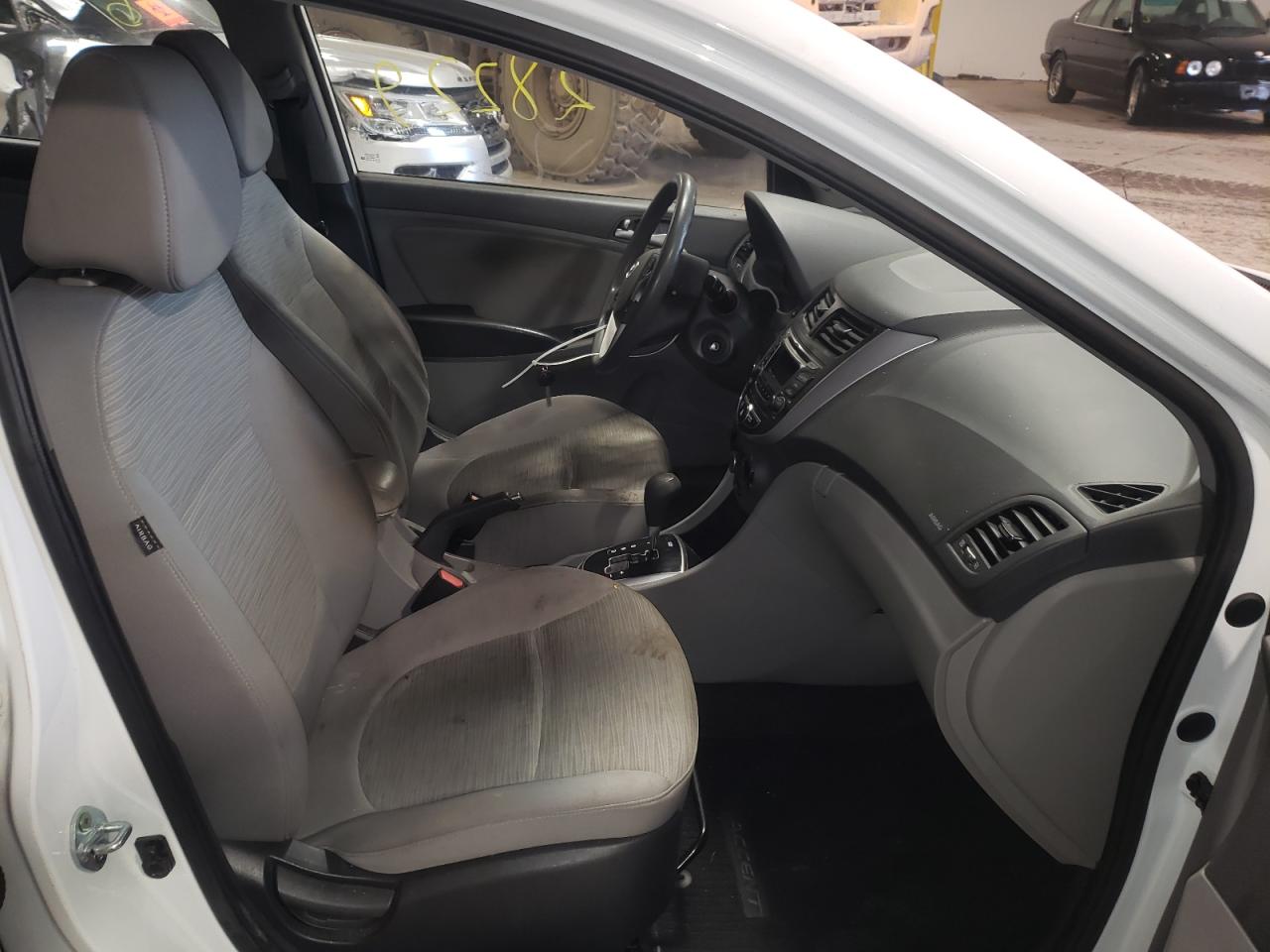 Photo 5 from auction – 2016 HYUNDAI ACCENT SE with VIN KMHCT4AE6GU139506