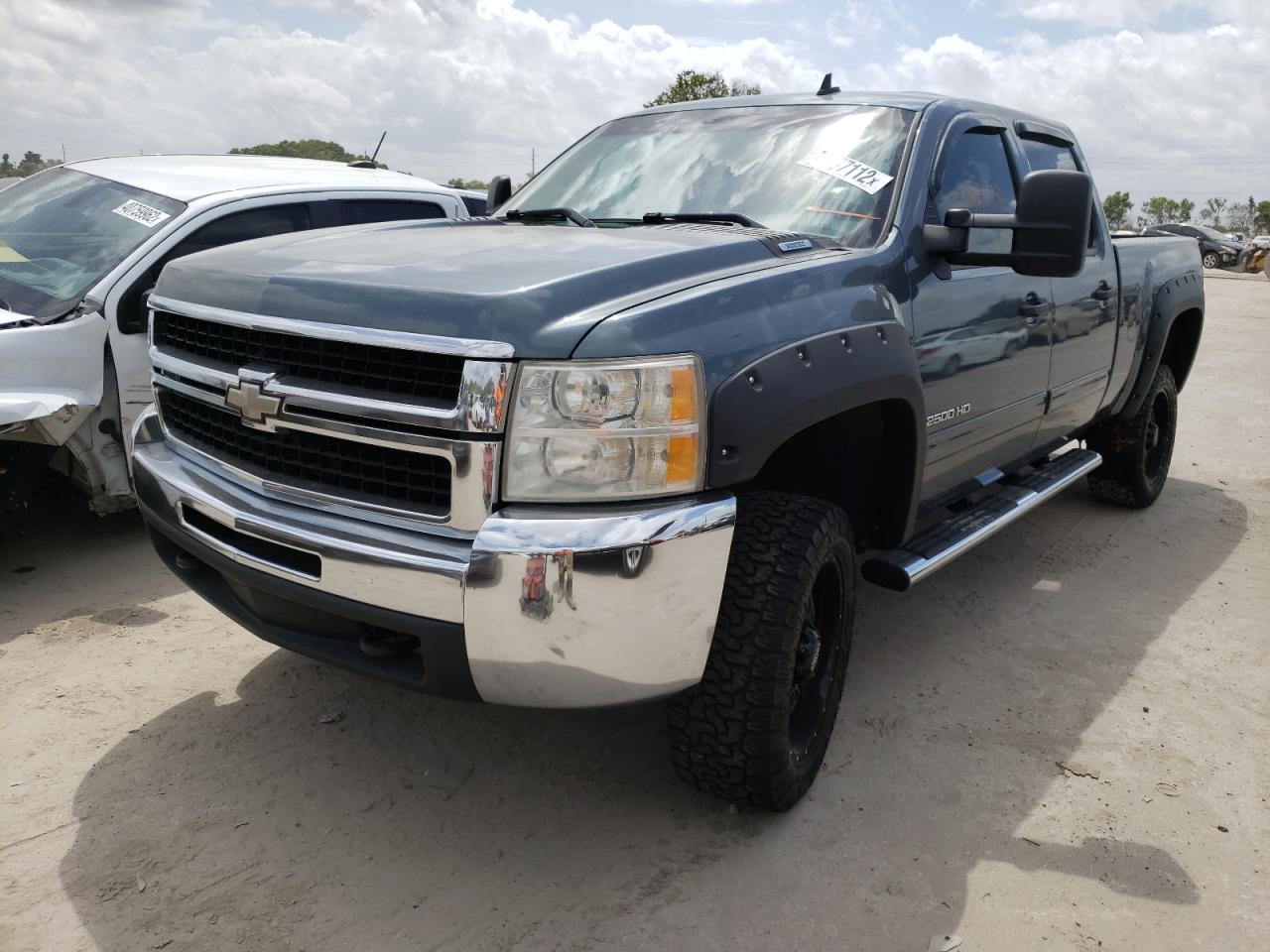 Photo 2 from auction – 2009 CHEVROLET SILVERADO with VIN 1GCHC53K79F141579