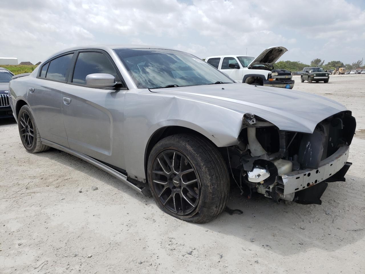 DODGE CHARGER 2011 with VIN 2B3CL3CG5BH532200 - Photo from auction